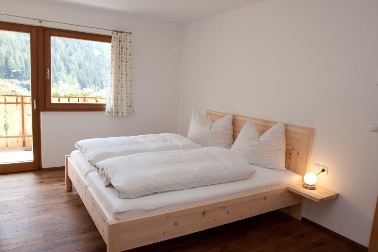 Schweinsteghof Urlaub Auf Dem Bauernhof Apartment Sarentino ภายนอก รูปภาพ