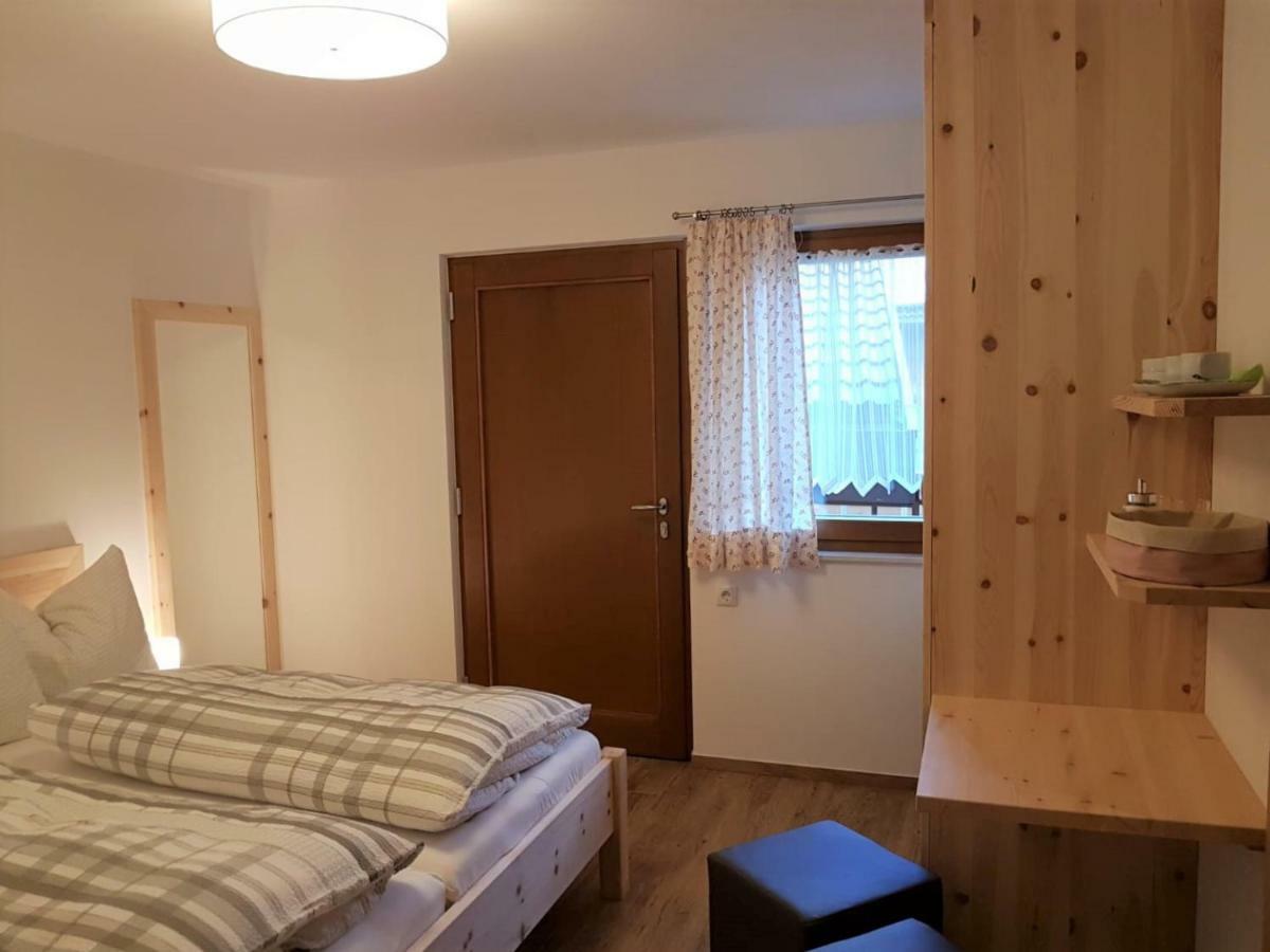 Schweinsteghof Urlaub Auf Dem Bauernhof Apartment Sarentino ภายนอก รูปภาพ